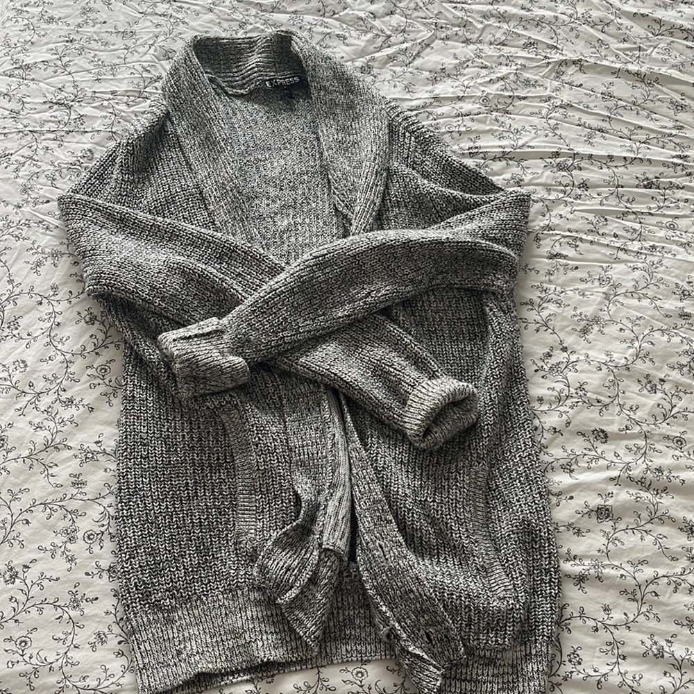 Men’s Express Cardigan- size large